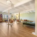 Studiowohnung To Huus Apartamento